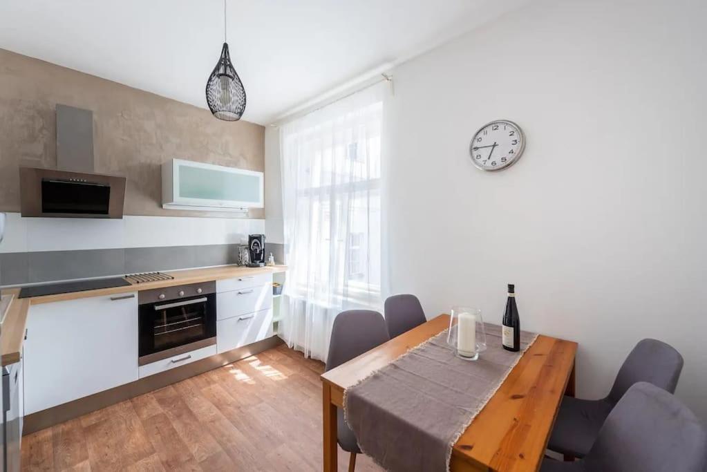 2 Bedrooms Apt Near Wenceslas Sq Prag Exterior foto