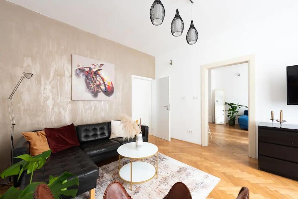 2 Bedrooms Apt Near Wenceslas Sq Prag Exterior foto